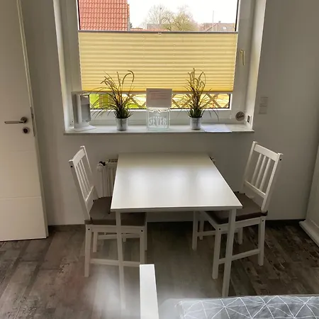 Modernes 21 m² Apartment ruhig, modern, zentral Jever Exterior foto