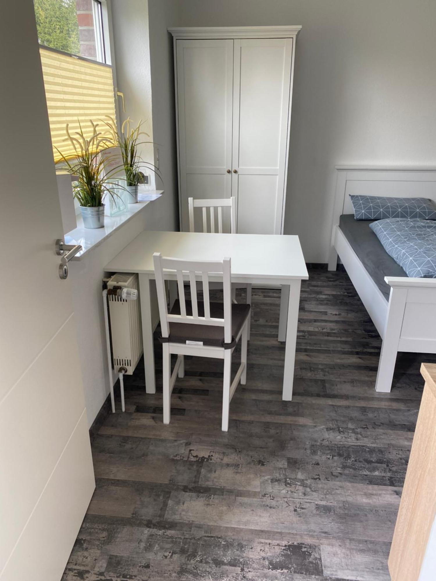 Апартаменты Modernes 21 M² Ruhig, Modern, Zentral